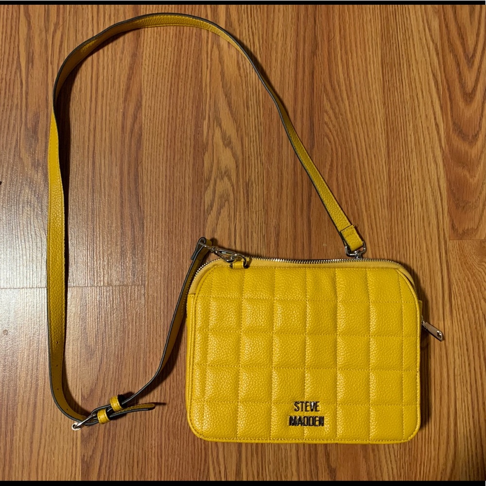 Steve Madden mustard yellow crossbody